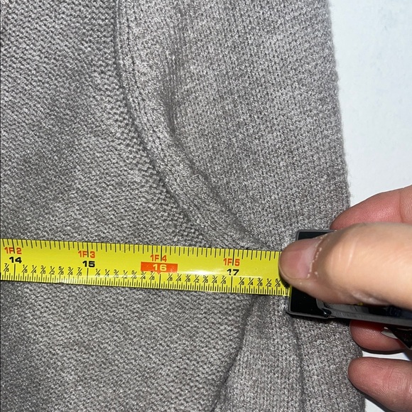 Evolution by Cyrus Women’s Small V-Neck Cable Knit Sweater Gray Stretch Soft - Picture 8 of 8